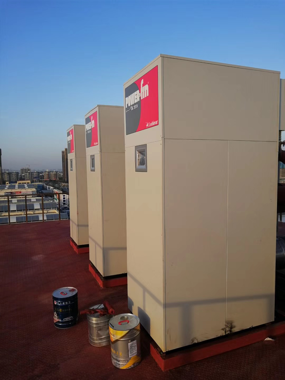 郑州华南城8号广场采暖工程